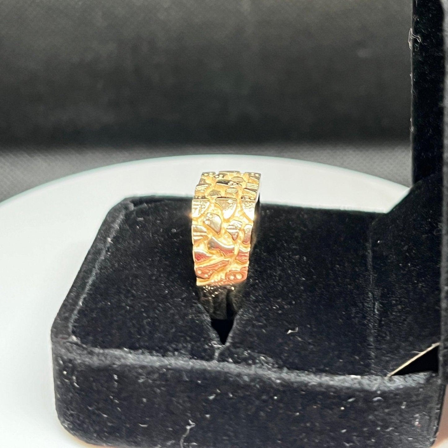 9ct Yellow Gold Heavy Textured Ring - Fuegold Jewellery