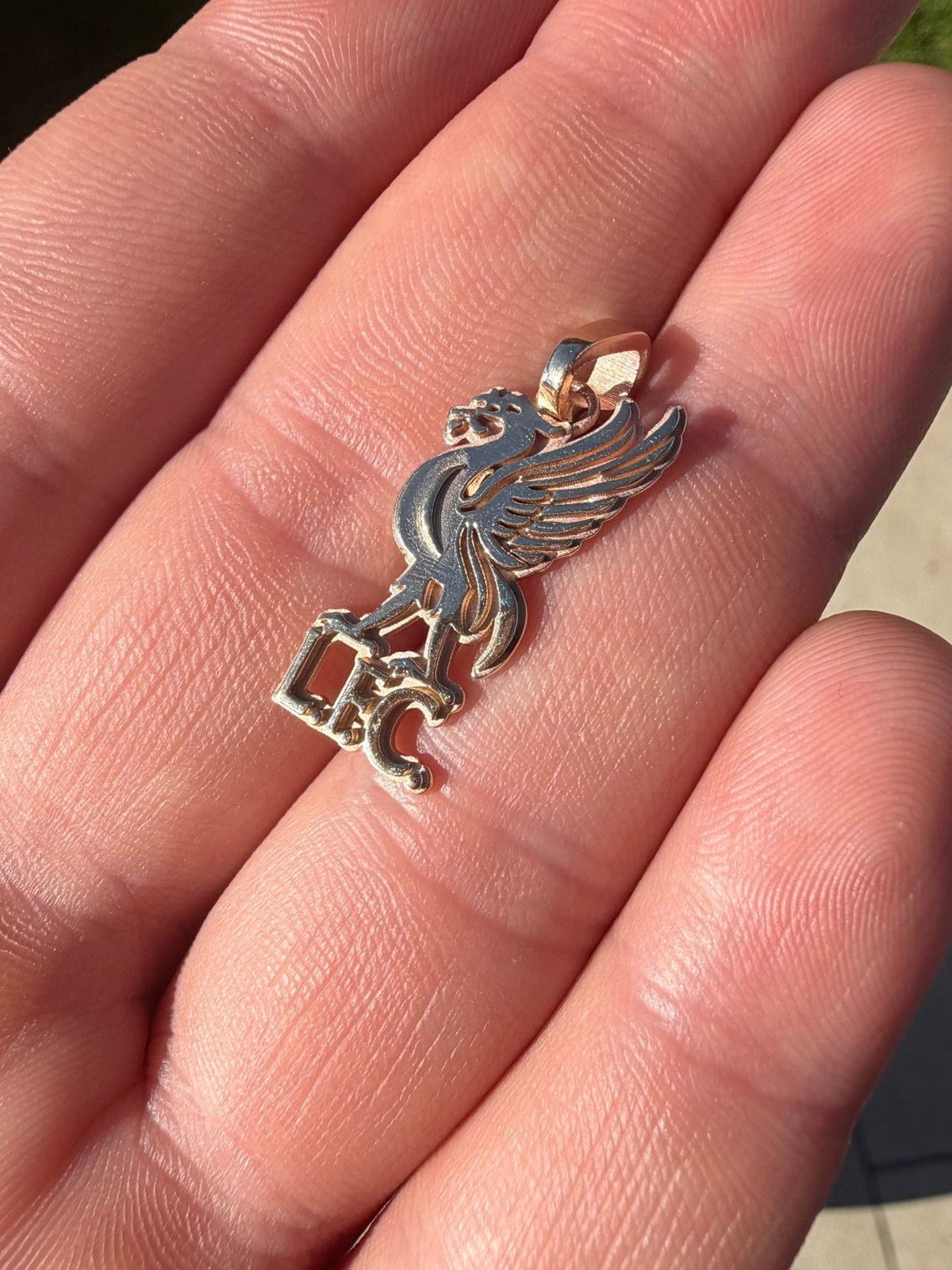 9ct Solid Gold Liverpool FC Pendant - Fuegold Jewellery